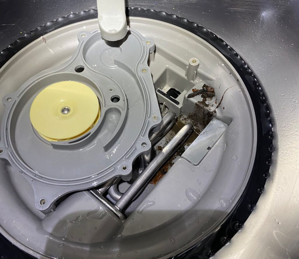LG dishwasher drainage issues